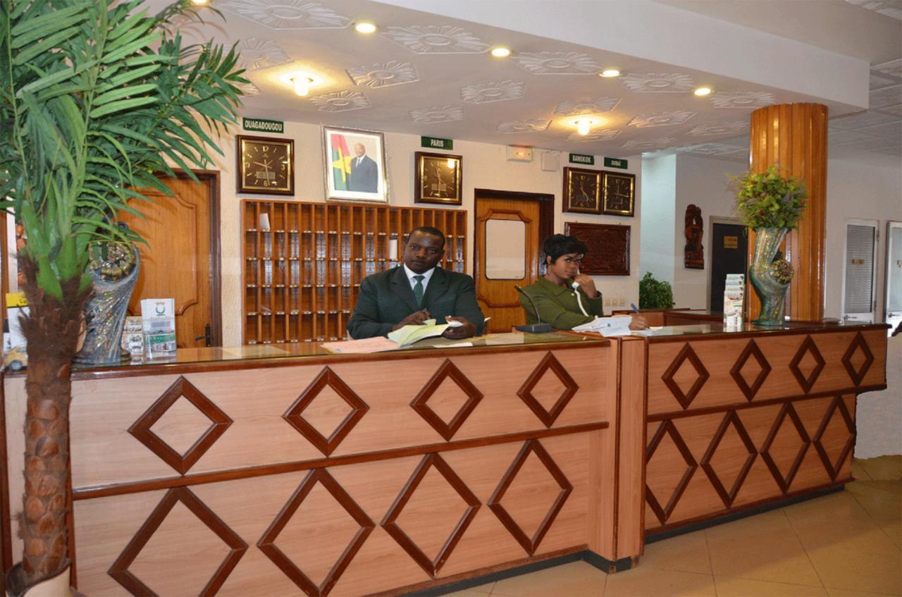 Hotel Palm Beach Ouagadougou Buitenkant foto